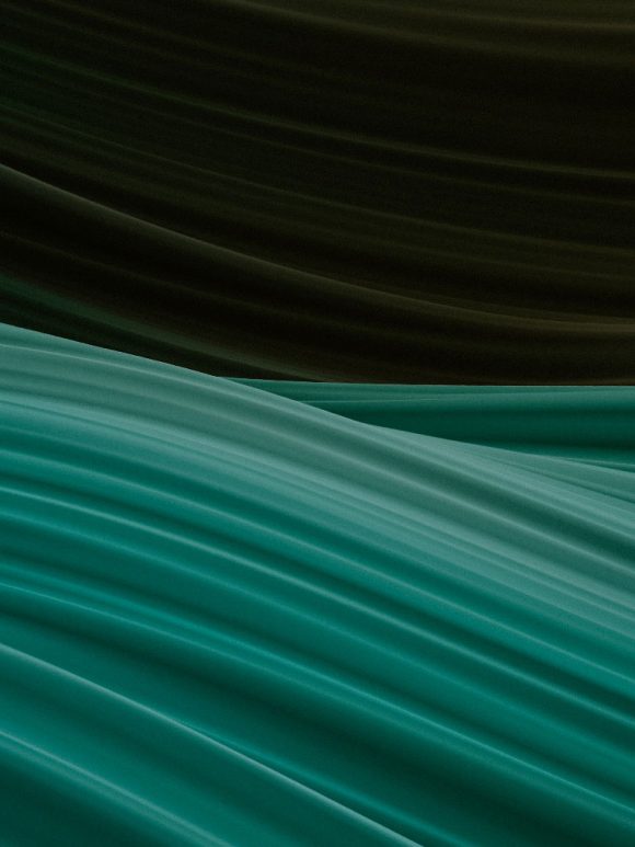 CORPORATE RE-INVENTION - SPONSORING ENTERPRISE AND INNOVATION